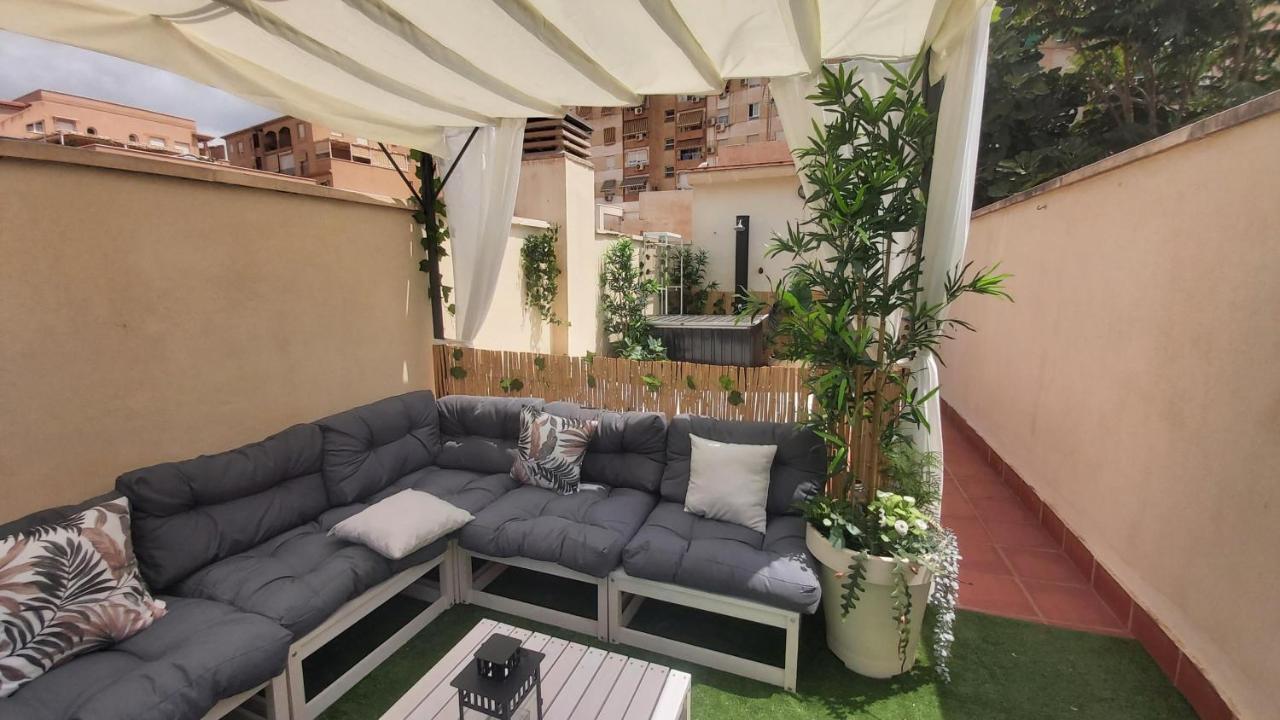 Del Parque Flats Atico Capuchinos Lägenhet Málaga Exteriör bild